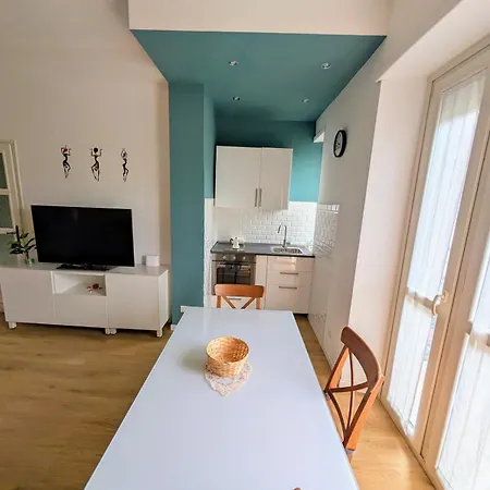 La Finestra Sul * تورينو